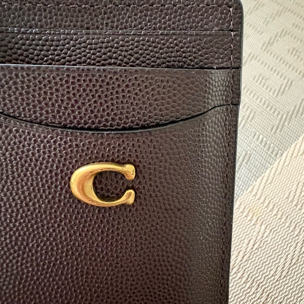 Coach Luxurious Leather Card Wallet With Gold C Logo, Brown/gold - Picture 2 of 4